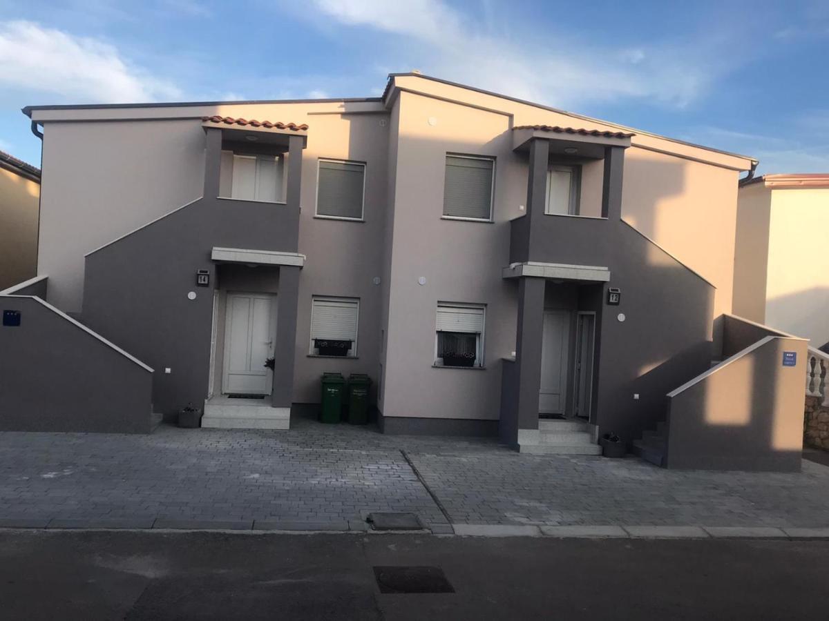 Apartman Petra 2 Vir Εξωτερικό φωτογραφία