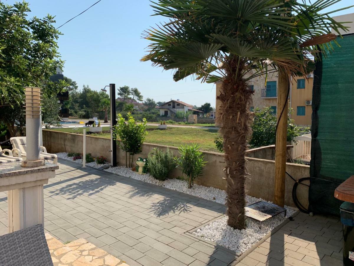 Apartman Petra 2 Vir Εξωτερικό φωτογραφία